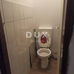 ISTRA, PULA Stan na rivi u austrougarskoj zgradi 99 m2 - VELIKA TERASA!!