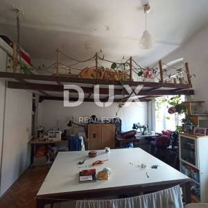 ISTRA, PULA Stan na rivi u austrougarskoj zgradi 99 m2 - VELIKA TERASA!!