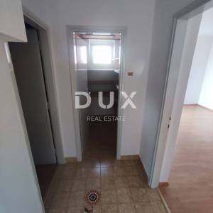 ISTRA, PULA - Stan na Vidikovcu 2S + DB, 3 balkona, parkirno mjesto i vrt!