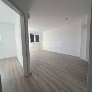 Istra, Pula, stan u novogradnji, 1s+db, lođa, parkirno mjesto