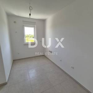 ISTRA, PULA- Stan u prizemlju + vrt od 205 m2!