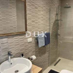 ISTRA, PULA, ŠTINJAN- Moderna vila s bazenom i pogledom na more