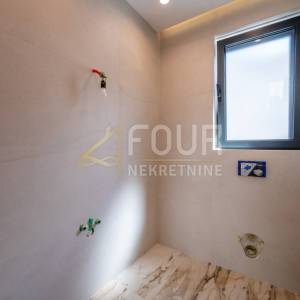 Istra, Pula - Štinjan, novogradnja, 132.36m2, 3s+db, balkon