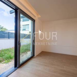 Istra, Pula - Štinjan, novogradnja, 53.73m2, 1s+db, okućnica