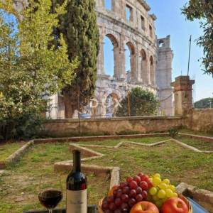 ISTRA, PULA - Uređen stan pored arene