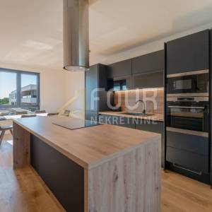 Istra, Pula - Valdebek, 3s+db, 118.31m2