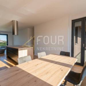Istra, Pula - Valdebek, 3s+db, 118.31m2