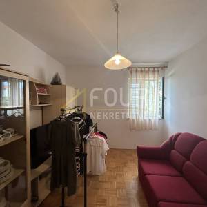 Istra, Pula - Valdebek, etaža, 131m2, 3s+db, balkon, vrt, garaža