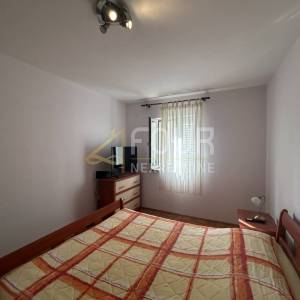 Istra, Pula - Valdebek, etaža, 131m2, 3s+db, balkon, vrt, garaža