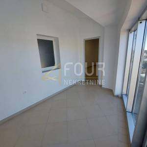 Istra, Pula - Veli Vrh, 2s+db, 63m2, dvije lođe