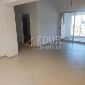 Istra, Pula - Veli Vrh, 82m2, 2s+db, dvije lođe