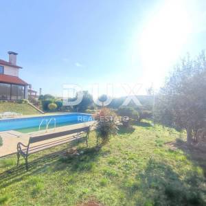 ISTRA, PULA, VELI VRH - Impozantna obiteljska vila nadomak grada 