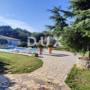 ISTRA, PULA, VELI VRH - Impozantna obiteljska vila nadomak grada 