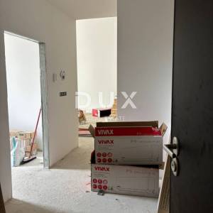 ISTRA, PULA - Veličanstveni penthouse u centru grada s liftom!