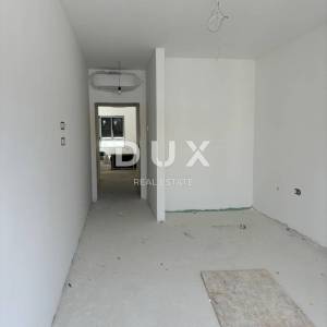 ISTRA, PULA - Veličanstveni penthouse u centru grada s liftom!