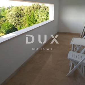 ISTRA, PULA - Velika obiteljska kuća s 2 apartmana, konobom i garažom