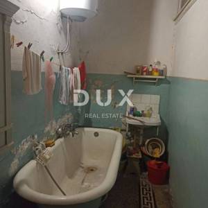 ISTRA, PULA Veliki stan u prizemlju za potpunu adaptaciju 145 m2