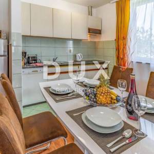 ISTRA, PULA Vila s bazenom i 2 apartmana na prostranoj okućnici 1700 m2