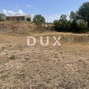 ISTRA, PULA, VODNJAN - građevinsko zemljište 737 m2 za stambenu zgradu - stanove / apartmane / obiteljsku kuću / villu! PRILIKA...