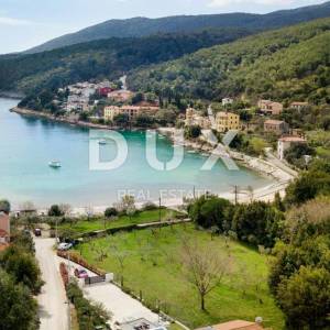 ISTRA, RABAC - Apartmanska kuća 70 metara od mora