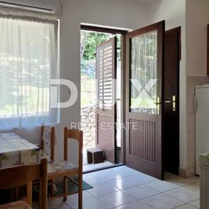 ISTRA, RABAC - Apartmanska kuća 70 metara od mora