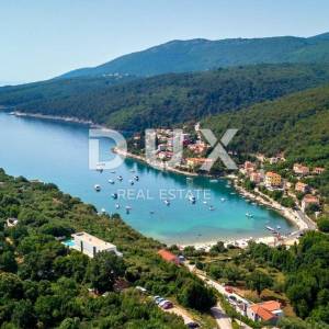 ISTRA, RABAC - Apartmanska kuća 70 metara od mora