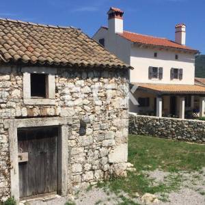 ISTRA, RABAC - Čarobno imanje s dvije kuće u blizini mora