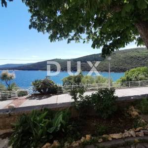 ISTRA, RABAC - Dva apartmana, prvi red do mora 