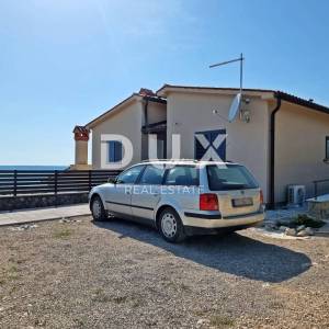 ISTRA, RABAC - Kuća s bazenom i pogledom na more