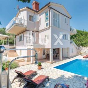 ISTRA, RABAC - Kuća s bazenom i pogledom na more