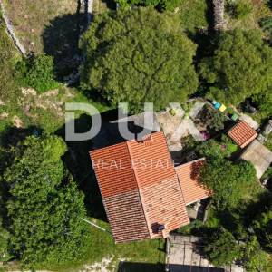 ISTRA, RABAC (OKOLICA) - Kamena kuća s pogledom na more