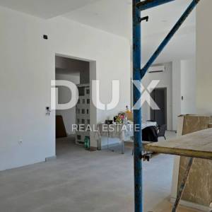 ISTRA, RABAC - Vila s bazenom i pogledom na more