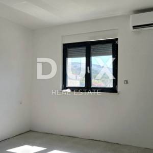 ISTRA, RABAC - Vila s bazenom i pogledom na more