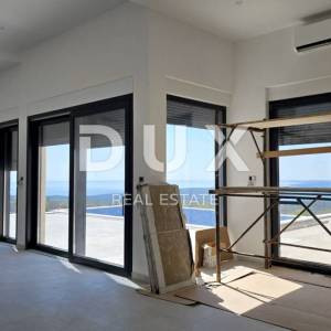 ISTRA, RABAC - Vila s bazenom i pogledom na more