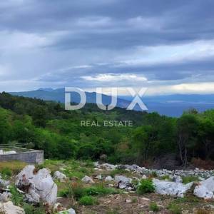 ISTRA, RABAC - Zemljište na rubu građevinskog područja s idejnim projektom