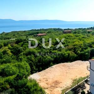 ISTRA, RABAC - Zemljište na rubu građevinskog područja s idejnim projektom