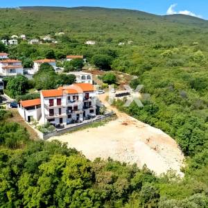 ISTRA, RABAC - Zemljište na rubu građevinskog područja s idejnim projektom