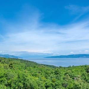 ISTRA, RABAC - Zemljište na rubu građevinskog područja s idejnim projektom