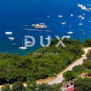 ISTRA, RABAC - Zemljište prvi red do mora s građevinskom dozvolom