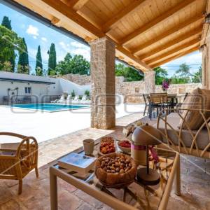 Istra, Rakalj, predivna nova kamena kuća sa bazenom u blizini plaže