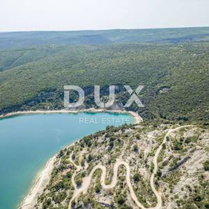 ISTRA, RAKALJ - Zemljište turističke namjene 1.red do mora