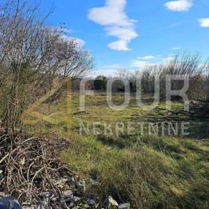 Istra, Raša, poljoprivredno zemljište 3.669m2