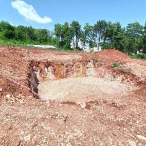 Istra, Raša, Sveti Bartul, građevinsko zemljište 554m2 