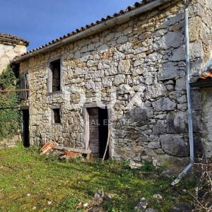 ISTRA, ROČ - Dvije starine za adaptaciju