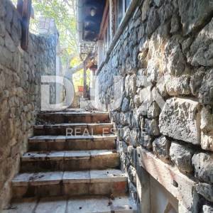 ISTRA, ROČ - Hostel - stambeno-poslovna zgrada 550 m2 