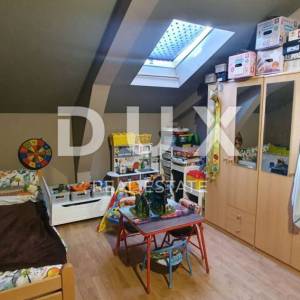 ISTRA, ROČ - Hostel - stambeno-poslovna zgrada 550 m2 