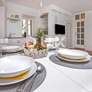 ISTRA, ROVINJ - 1SS+DB uređen apartman na ekskluzivnoj lokaciji