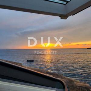 ISTRA, ROVINJ - 2SS+DB Luksuzan i uređen stan, prvi red do mora