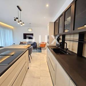 ISTRA, ROVINJ - 3SS+DB apartman nadomak plaža i centra grada