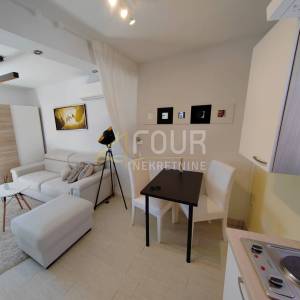 Istra, Rovinj, 45.50m2, dvoetažni stan - 2 apartmana!